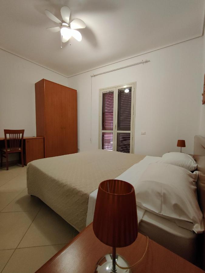 Appartamenti In Villa Polimnia Фонтане Бианче Екстериор снимка